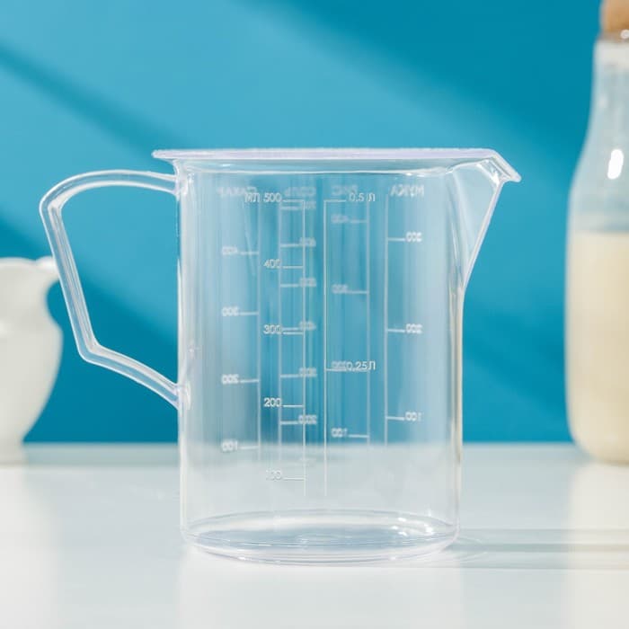 Кувшин мерный Альтернатива, 500 мл, пластик, прозрачный