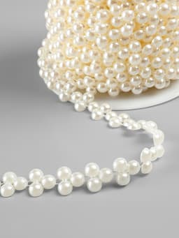 Жемчуг на нитях, плоский, 10 мм, 9±1 м, белый