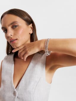 Браслет со стразами «Сияй» нить кругами, белый в серебре, 18 см