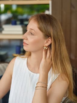 Браслет со стразами «Сияй», L=18 см, 3 ряда, белый в золоте