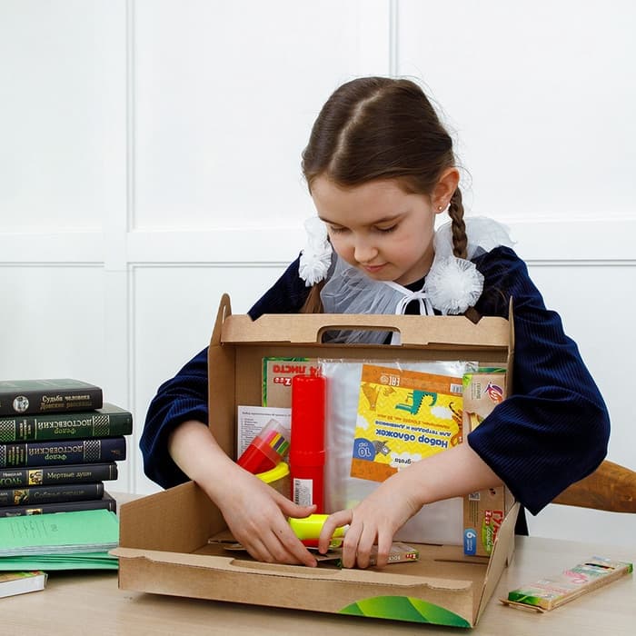 Набор первоклассника, 44 предмета, ЛУЧ «ЗОО», в папке