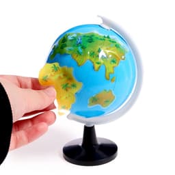 Глобус детский с наклейками «Изучаем мировые достопримечательности»