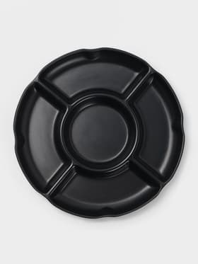 Менажница «Чёрный Восток», 5 секций, пластик, 25×2.5 см, диаметр центра 11 см, чёрная