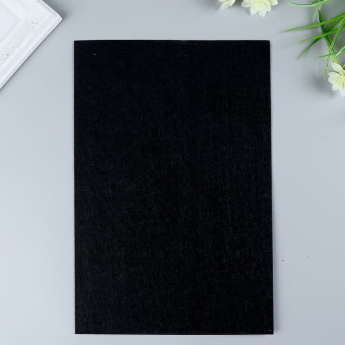 Фетр жесткий 1 мм 20×30 см черный