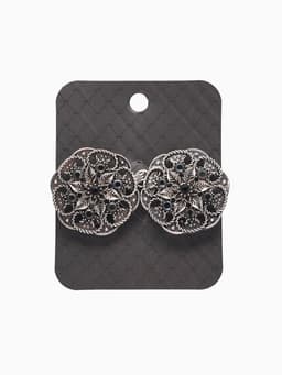 Зажим для кардигана «Цветы», чёрно-серый в чернёном серебре