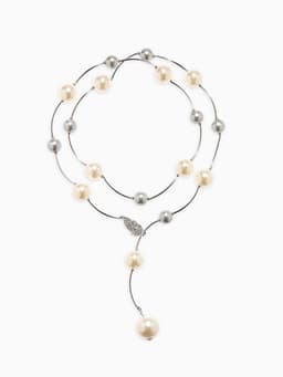 Колье «Флёр», шарики, бело-серое в серебре, длина регулируемая, №12, бусины №16, №20, 40-87 см