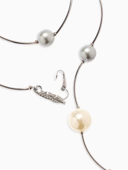 Колье «Флёр», шарики, бело-серое в серебре, длина регулируемая, №12, бусины №16, №20, 40-87 см