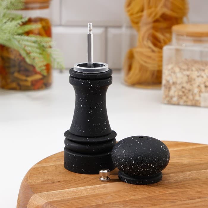 Мельница для специй Доляна «Зефир», 16×5.5 см, керамический механизм, пластик, чёрная