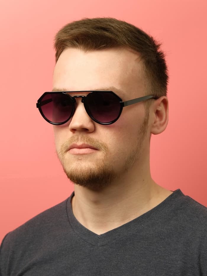 Очки солнцезащитные OneSun, uv 400, 14×14×5 см, линза 4.5×5.2 см, градиент