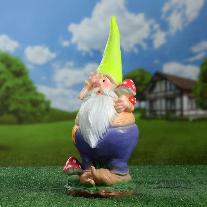 Садовая фигура из гипса «Гном с грибом», 44×16×16 см, МИКС