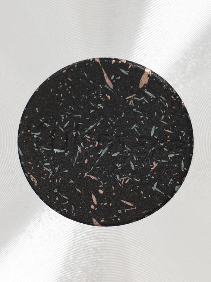 Кастрюля KUKMARA Granit ultra, 8 л, d=30 см, со стеклянной крышкой, антипригарное покрытие, литой алюминий, коричневая