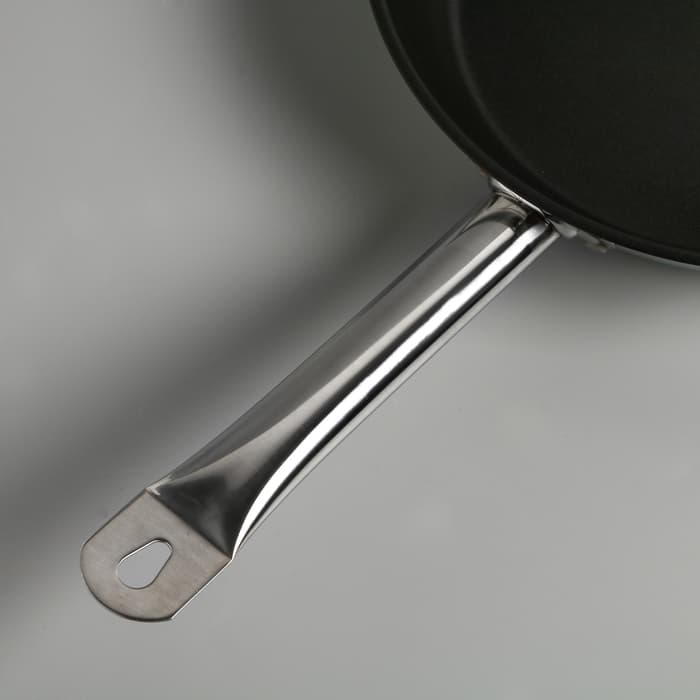 Сковорода Катунь «Общепит», d=28 см, h=6.5 см, толщина корпуса 0.6 мм, дно 3.5 мм, капсульное дно, антипригарное покрытие, индукция, AISI - 201