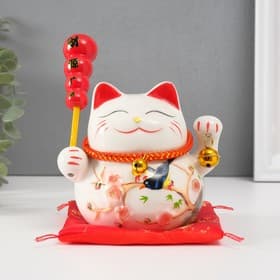 Копилка для денег «Кот манэки-нэко на коврике с колокольчиками», керамика, 12.5×13×10.5 см