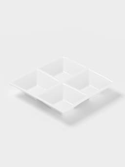 Менажница 4 ячейки Wilmax, 15×15 см, фарфор, белая