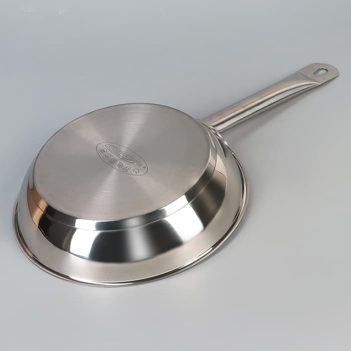 Сковорода Катунь «Общепит», d=24 см, толщина корпуса 0.6 мм, дно 3.5 мм, h=5.5 см, капсульное дно, индукция, нержавеющая сталь, AISI - 201
