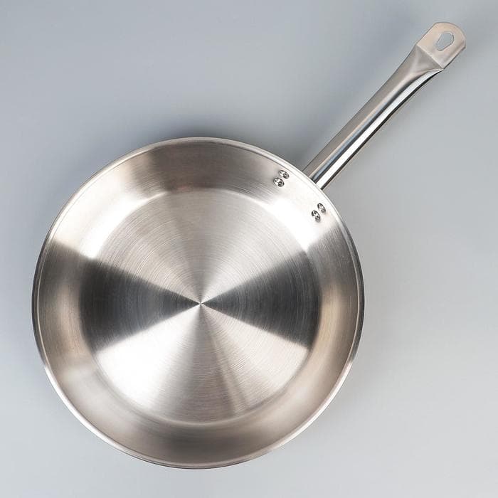 Сковорода Катунь «Общепит», d=30 см, толщина корпуса 0.6 мм, дно 3.5 мм, h=6.5 см, капсульное дно, индукция, нержавеющая сталь, AISI - 201