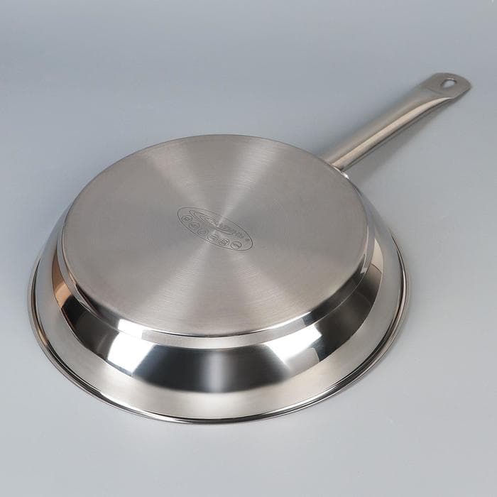 Сковорода Катунь «Общепит», d=30 см, толщина корпуса 0.6 мм, дно 3.5 мм, h=6.5 см, капсульное дно, индукция, нержавеющая сталь, AISI - 201