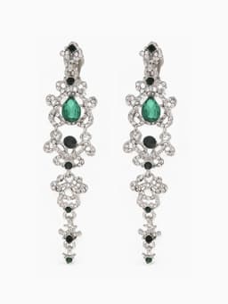 Серьги клипсы для ушей висячие со стразами QF «Ажур», цвет бело-изумрудный в серебре