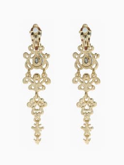 Клипсы для ушей висячие со стразами QF «Ажур», капли с завитками, бело-синяя в золоте