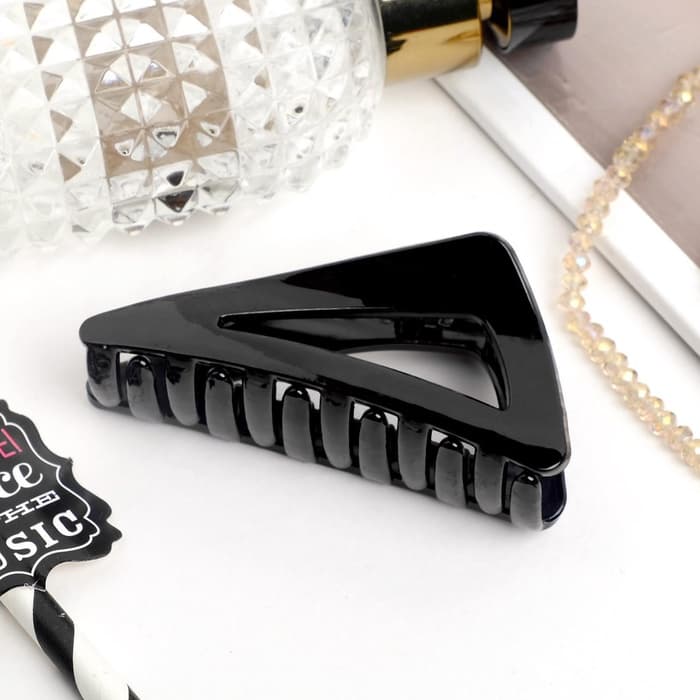 Крабик для волос «Глянец», треугольник, 7 см, чёрный