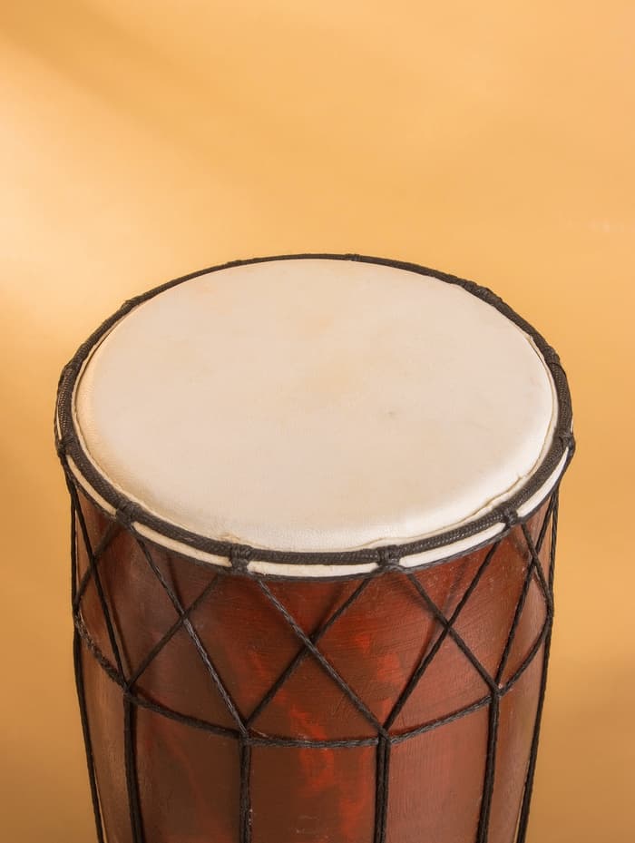 Сувенирный музыкальный инструмент «Барабан Джембе», 17×17×40 см