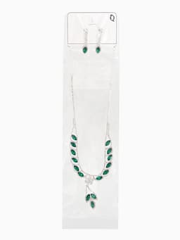 Набор 2 предмета: серьги, колье «Листопад», ромб, изумрудно-белый в серебре, 45 см