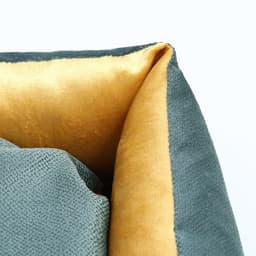 Лежанка-диван, 45×35×11 см, с двусторонней подушкой, мебельная ткань, цвет МИКС