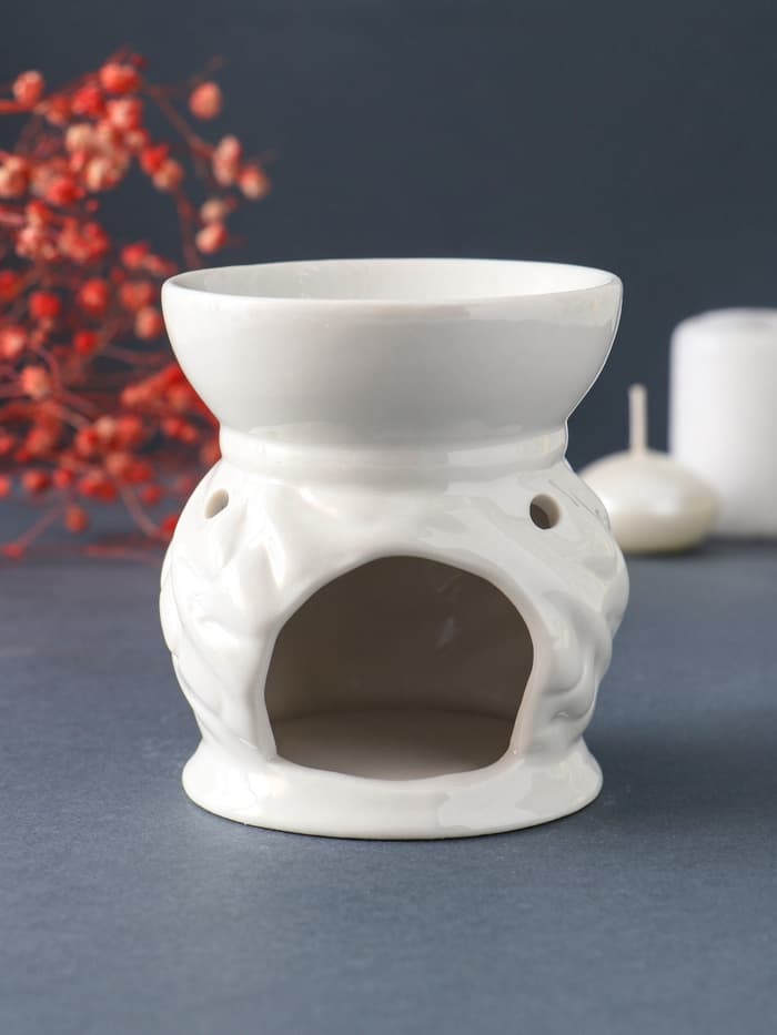 Аромалампа для эфирных масел «Золотая бабочка», керамика, 9×7.5×7.5 см