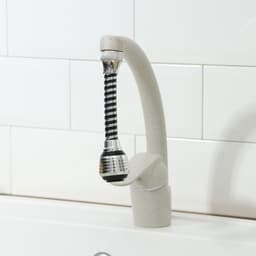 Поворотная насадка на кран Доляна «Флекс Фикс», d=1.5 см, с изменяемым углом наклона и интенсивностью струи, с сеткой