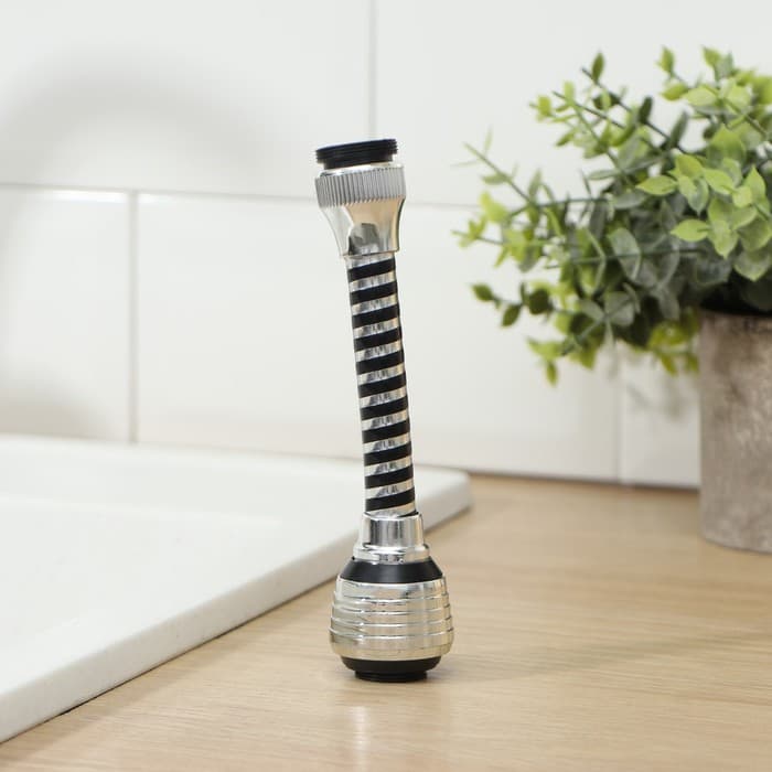 Поворотная насадка на кран Доляна «Флекс Фикс», d=1.5 см, с изменяемым углом наклона и интенсивностью струи, с сеткой