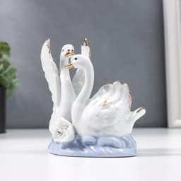 Фигурка керамика «2 лебедя с розой», 10×5.5×11 см