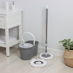 Швабра с отжимом и ведром на колёсиках с пластиковой центрифугой Доляна, 14 л, швабра, запасная насадка из микрофибры, МИКС
