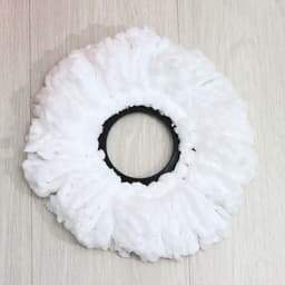 Швабра с отжимом и ведром на колёсиках с пластиковой центрифугой Доляна, 14 л, швабра, запасная насадка из микрофибры, МИКС