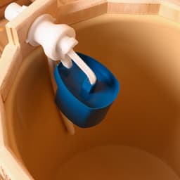 Обливное устройство для бани «Русские узоры», 10 л, липа, пластиковая вставка, «Добропаровъ»