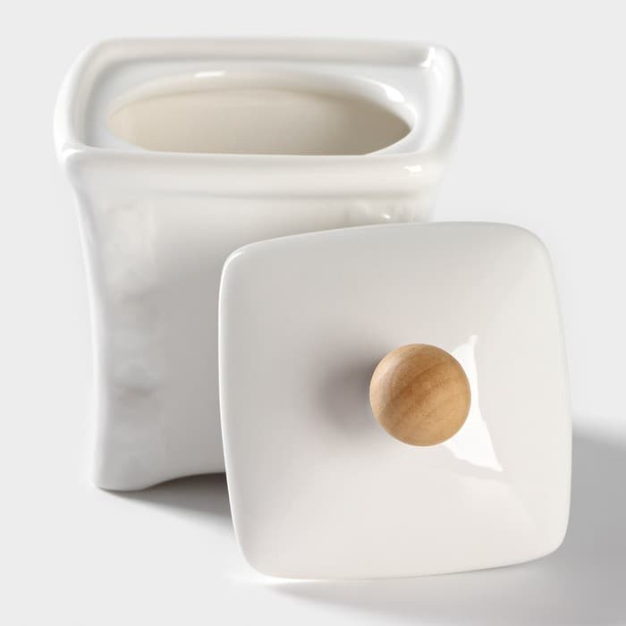 Банки для хранения специй и соусов BellaTenero, 6 предметов: солонка 100 мл, банка 200 мл, соусник 200 мл, на бамбуковой подставке, фарфор, белые