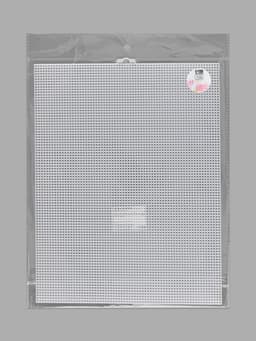 Канва для вышивания №11, пластиковая, 26×34 см, белая