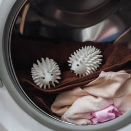 Шарики для стирки белья «Доляна. Ёжики», 2 шт., белые