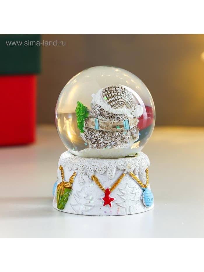 Снежный шар новогодний стеклянный «Совушка в колпаке, с ёлочкой», d=4.5 см, 6×4.5×4.5 см