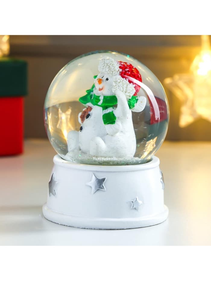 Снежный шар новогодний стеклянный «Снеговик в шапке-ушанке, с ёлкой», d=6.5 см, 8×6.5×6.5 см