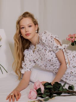 Кулон на цепочке и бусах « Жемчужная нить и амулет», 2 шт. L=45 см, белый в золоте