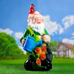 Садовая фигура из гипса «Гном с лейкой», 75×32×39 см