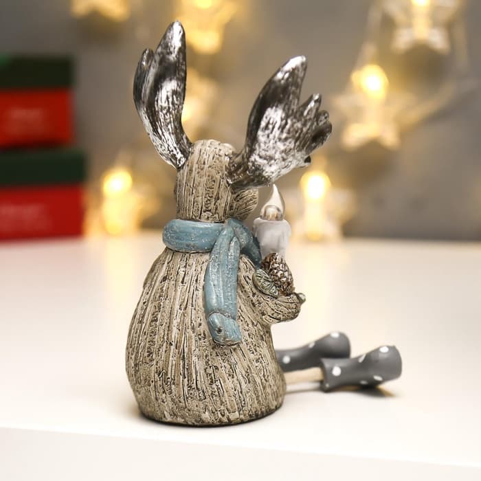 Фигурка светящаяся «Лосик с серебристыми рогами со свечой», 15.5×7×8.7 см, МИКС