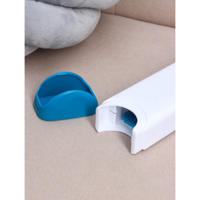 Щётка для удаления шерсти и волос с одежды и мебели с ручкой Доляна, 33×7.5×5 см, синяя