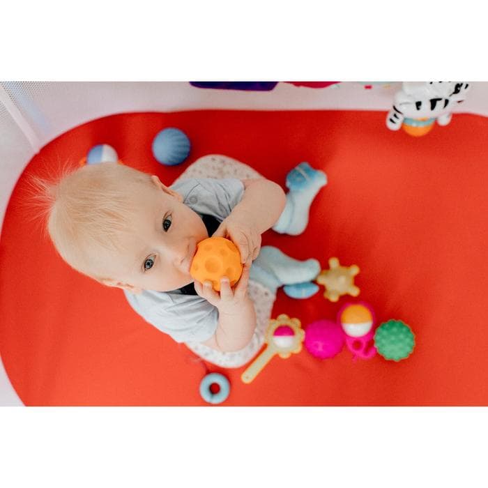 Развивающие тактильные мячики Крошка Я «Космос», с пищалкой, в наборе 5 шт.