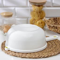 Дуршлаг с поддоном Альтернатива, 3 л, d=25 см, h=11.5 см, пластик, МИКС