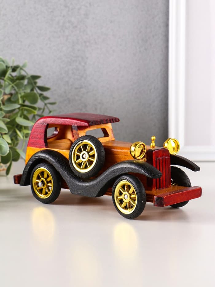 Фигурка дерево «Автомобиль с круглыми фарами», 9×8×20 см, МИКС