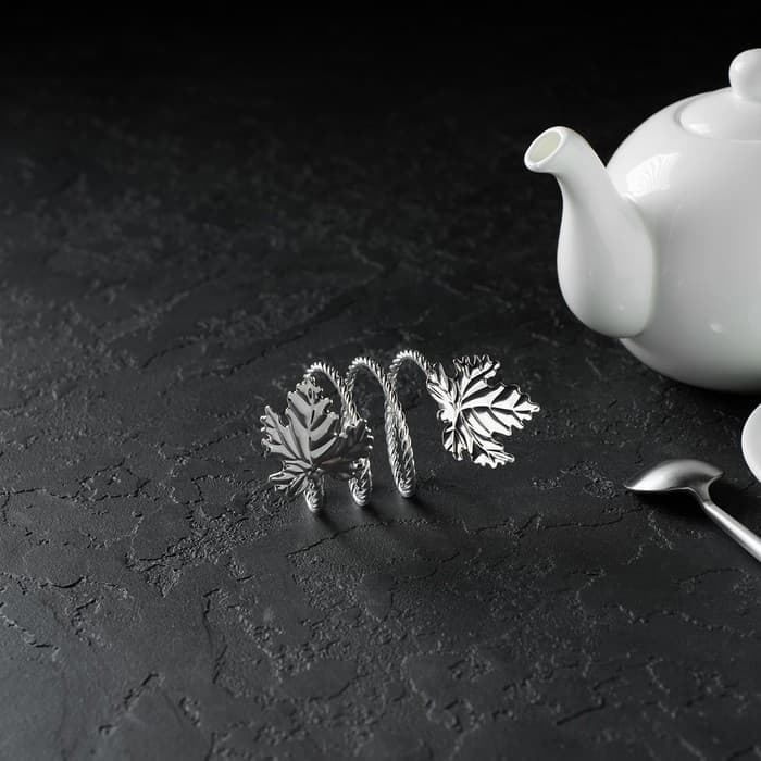 Кольцо для салфетки «Лист», 10×4.5 см, железо, серебристое