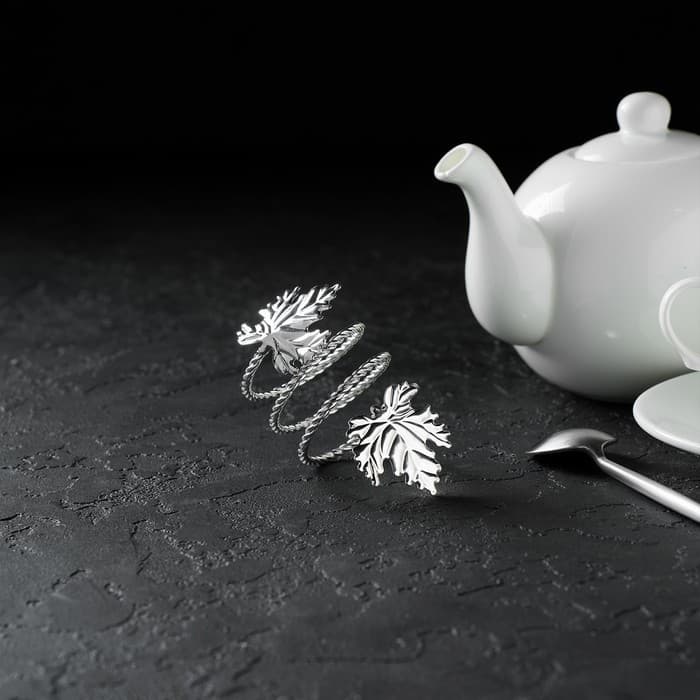 Кольцо для салфетки «Лист», 10×4.5 см, железо, серебристое