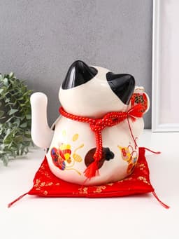 Маятник настольный антистресс «Кот Манэки-нэко с молоточком и свитком», керамика, 19.5×20×14.5 см