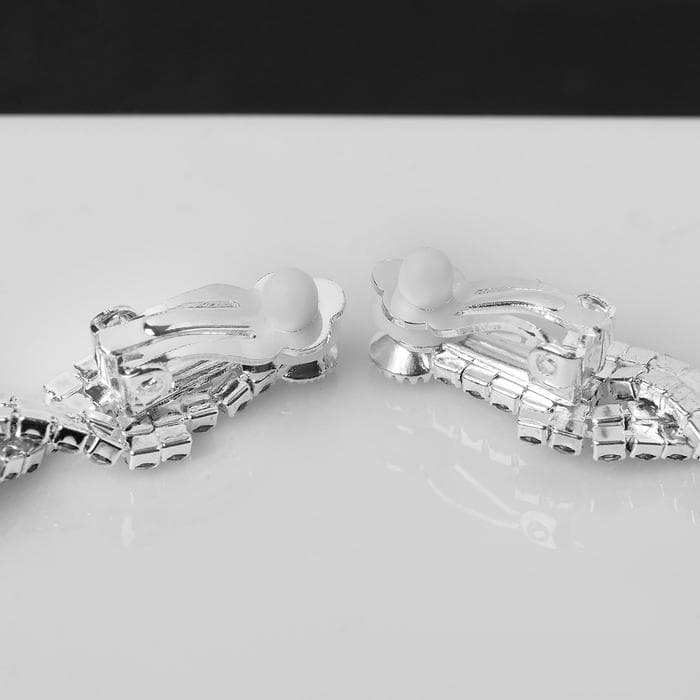 Клипсы для ушей QF «Вечеринка», переплетения, белая в серебре